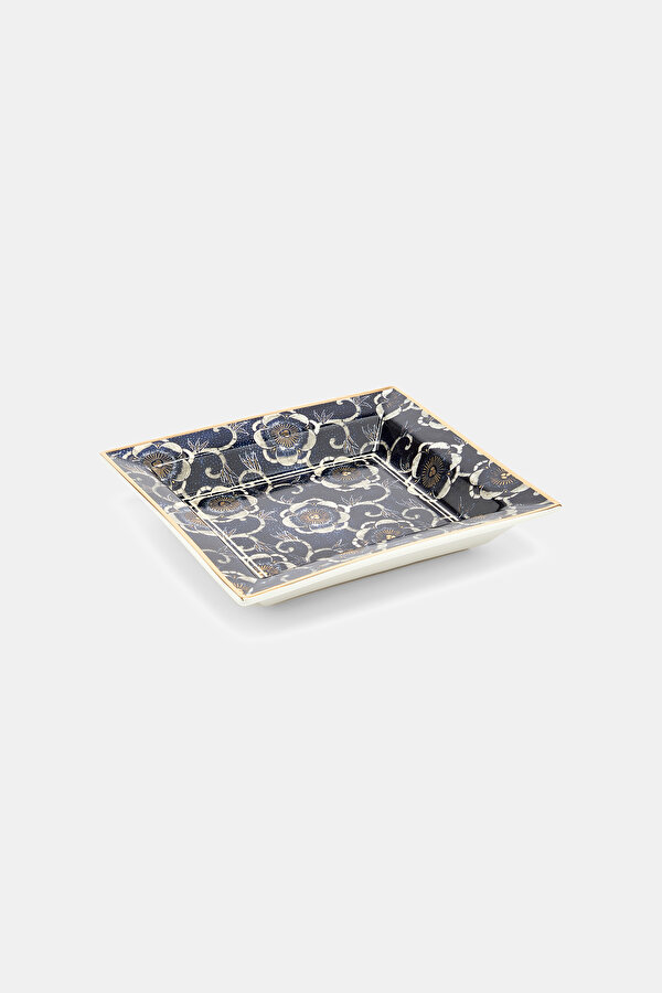 DECORATIVE ASHTRAY