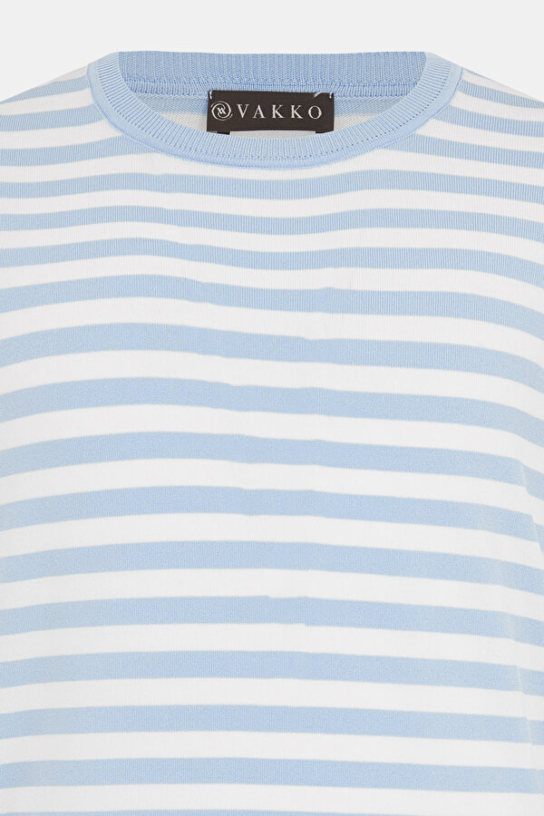 KNITWEAR 6