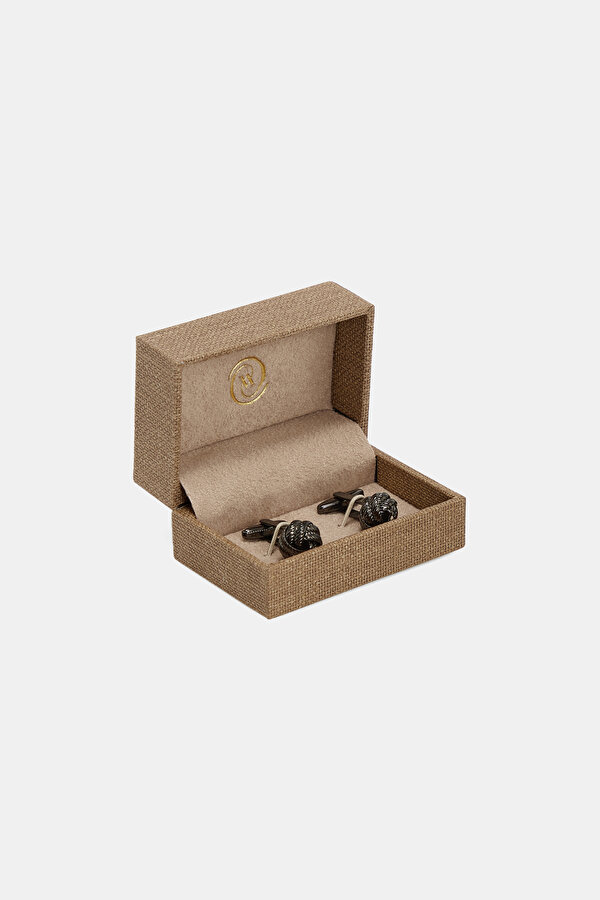 CUFFLINKS
