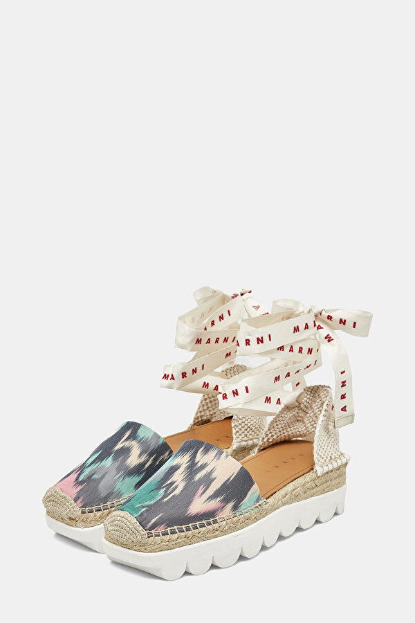 SANDAL 2