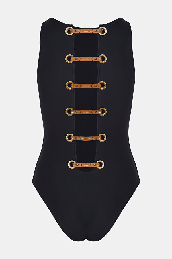 SWIMSUIT 2