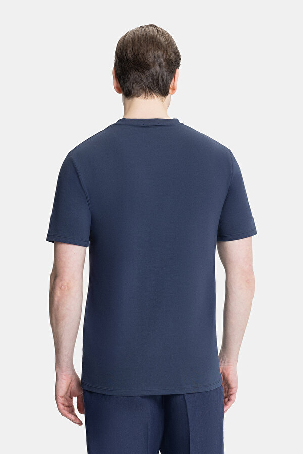 T-SHIRT 2