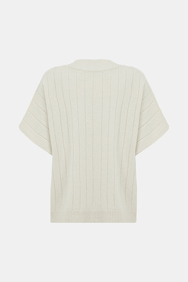 SWEATER 2