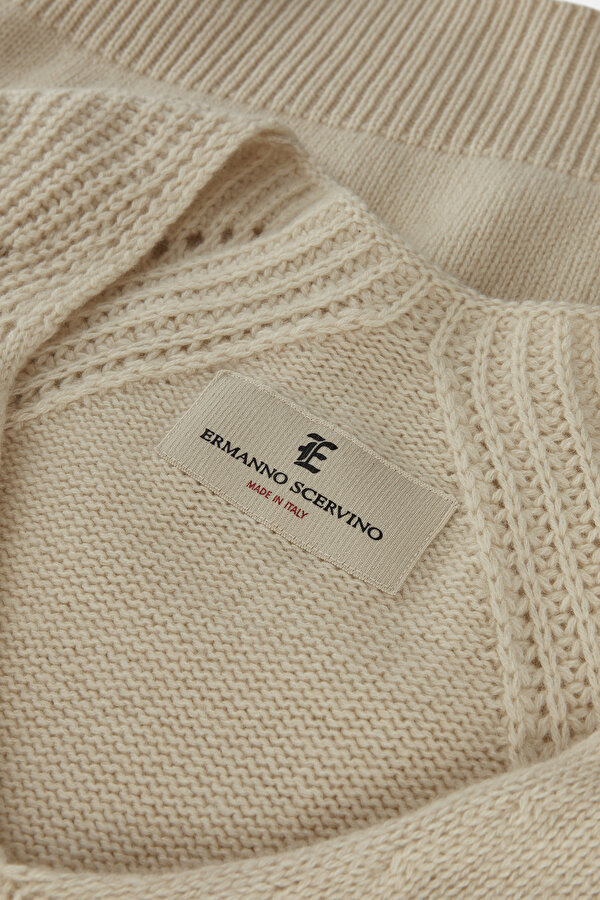 KNITWEAR 7