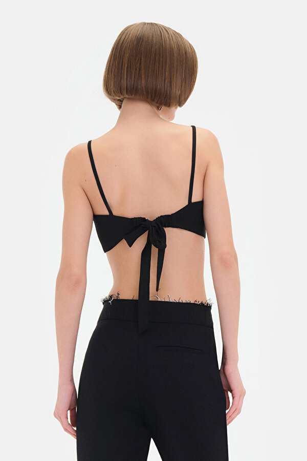 BUSTIER 2