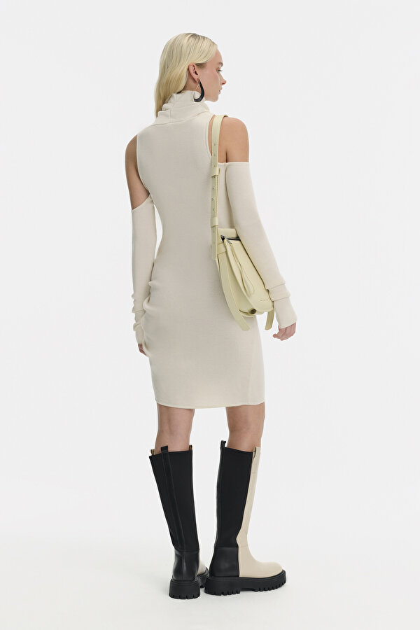 DRESS 2