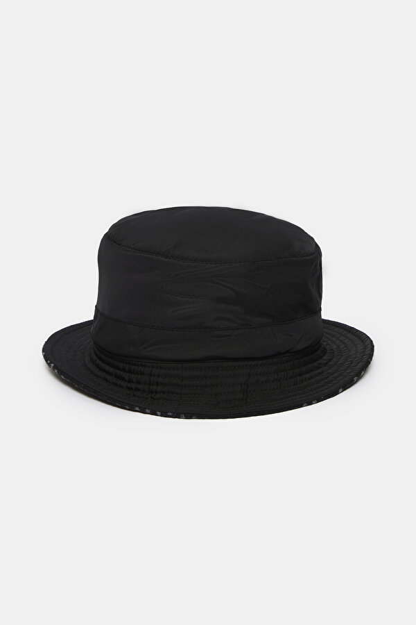 HAT 2