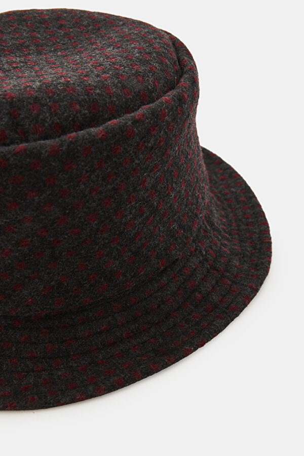HAT 6