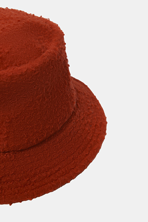 HAT 6