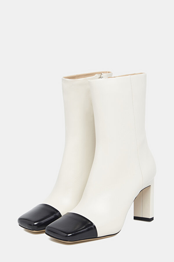 BOOTS 2