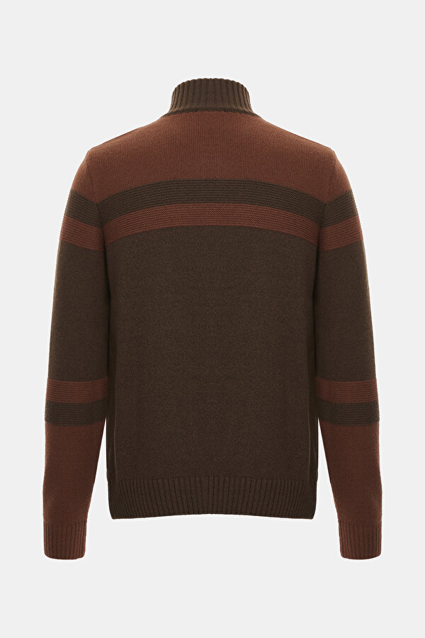 KNITWEAR 2
