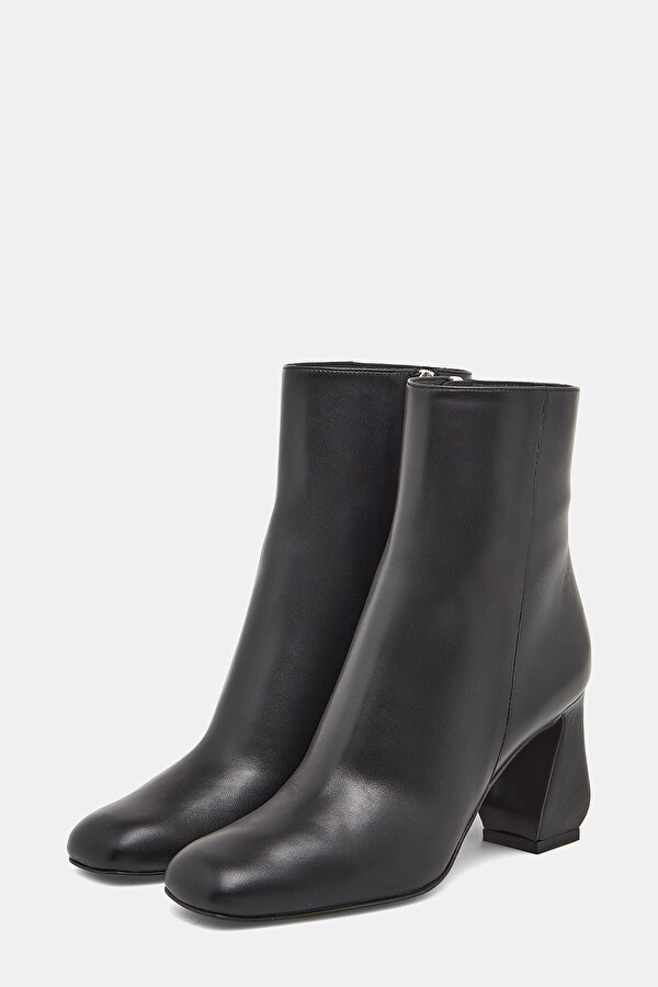 BOOTS 2