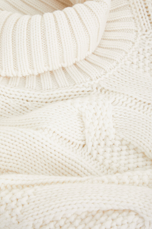 KNITWEAR 6