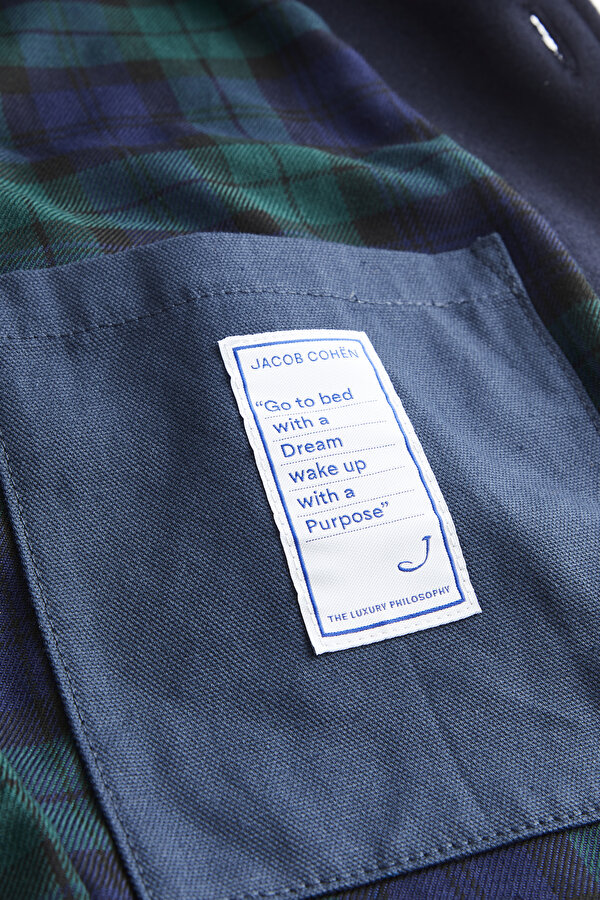 JACKET 6