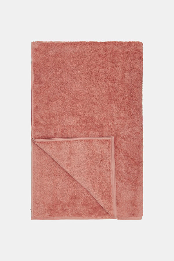 MONOGRAM HAVLU 2