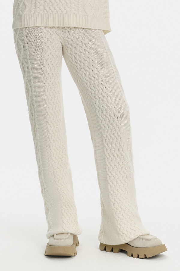 PANTS 2