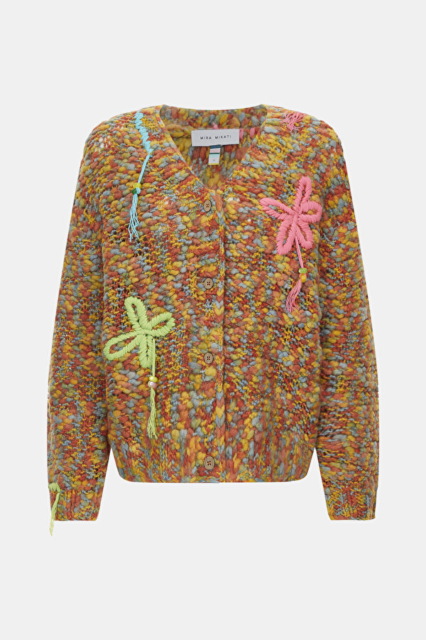 KNITWEAR