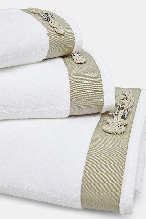TOWEL 6