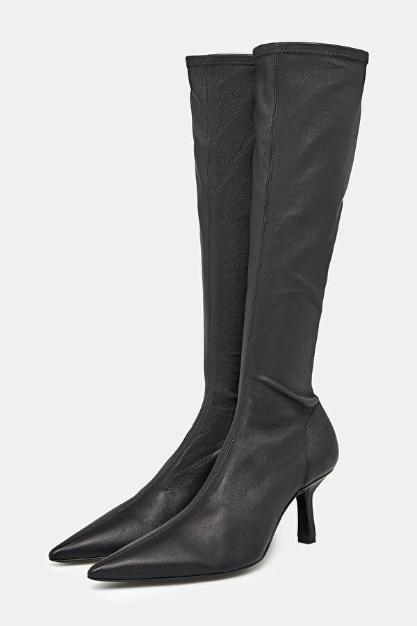 BOOTS 2
