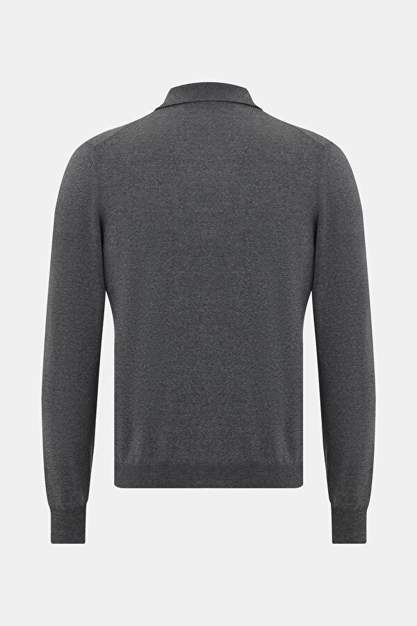 KNITWEAR 2