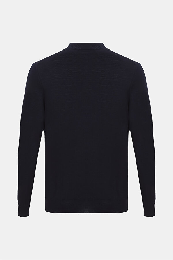 KNITWEAR 2