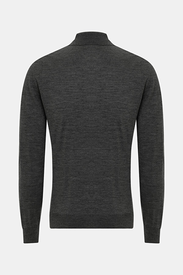 KNITWEAR 2