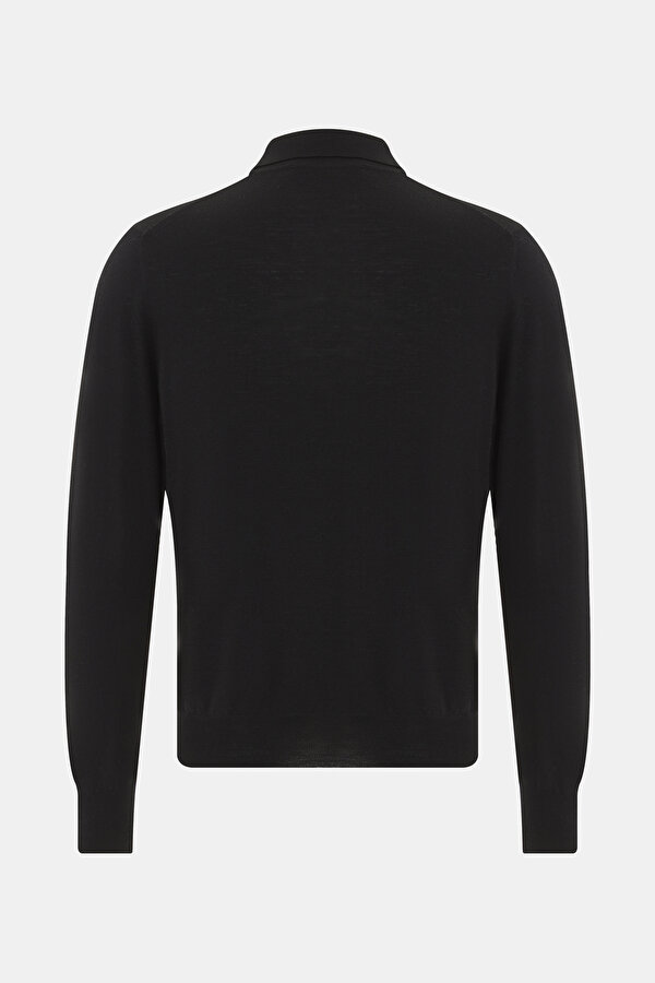 KNITWEAR 2