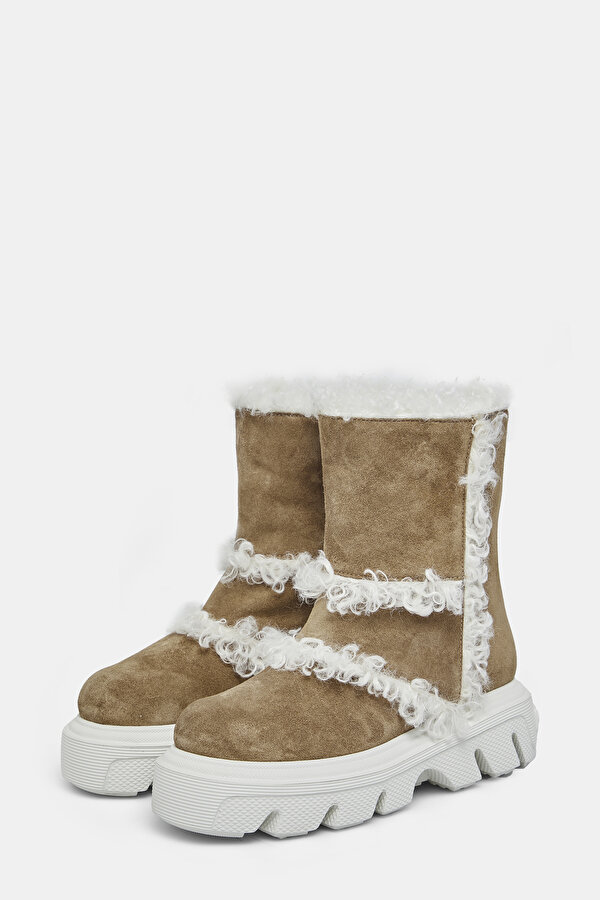 CAMEL ECO FUR BOOT 2