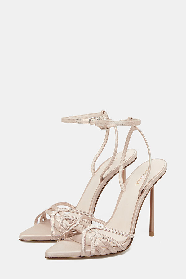 BEIGE SATIN SHOE 2