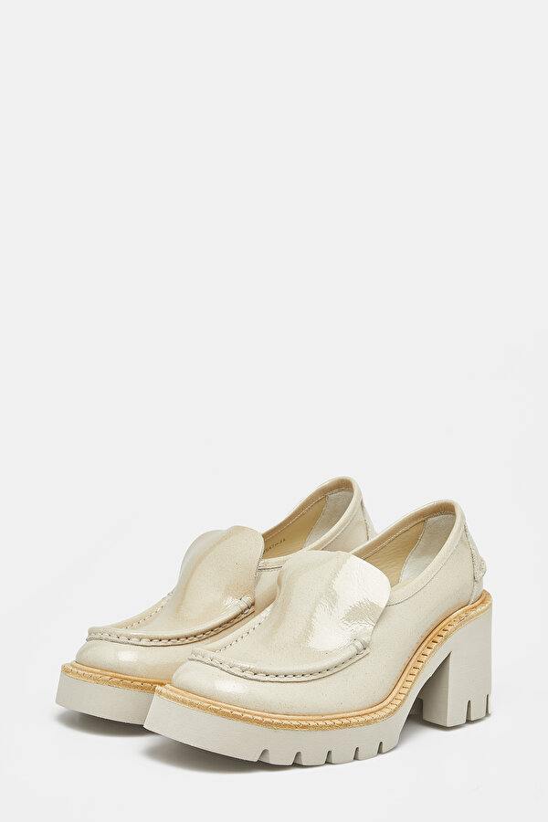 ECRU LEATHER SHOE 2