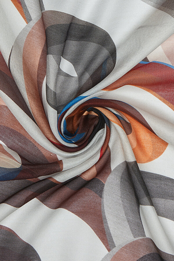 RED GEOMETRIC DESIGN WOOL/SILK SHAWL 2