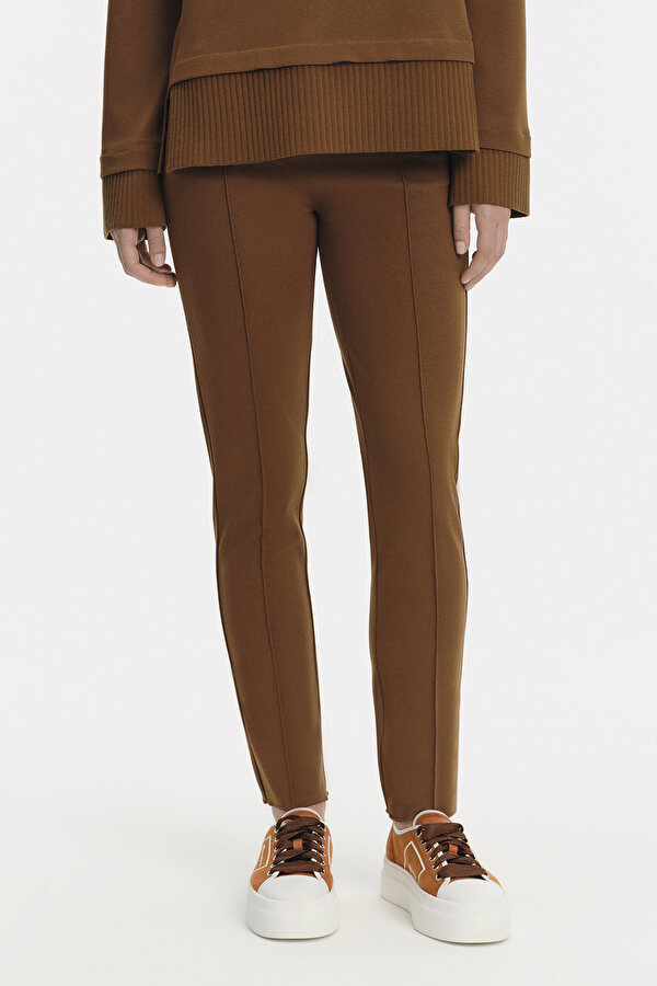 LIGHT BROWN STRAIGHT CUT TROUSERS 2