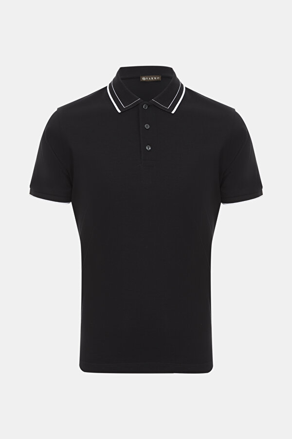 BLACK T-SHIRT