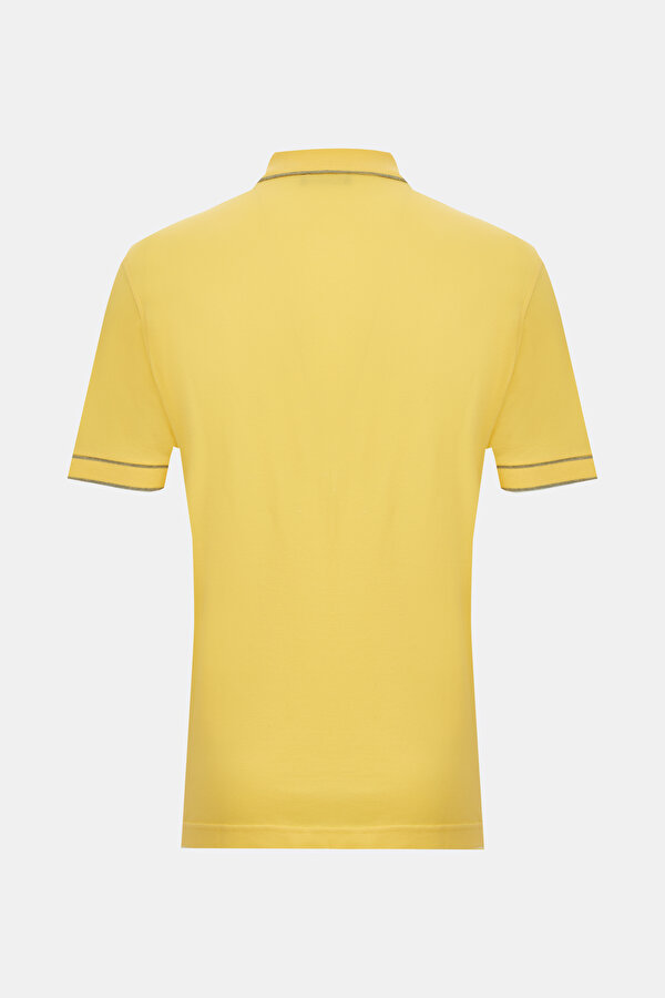 YELLOW T-SHIRT 2