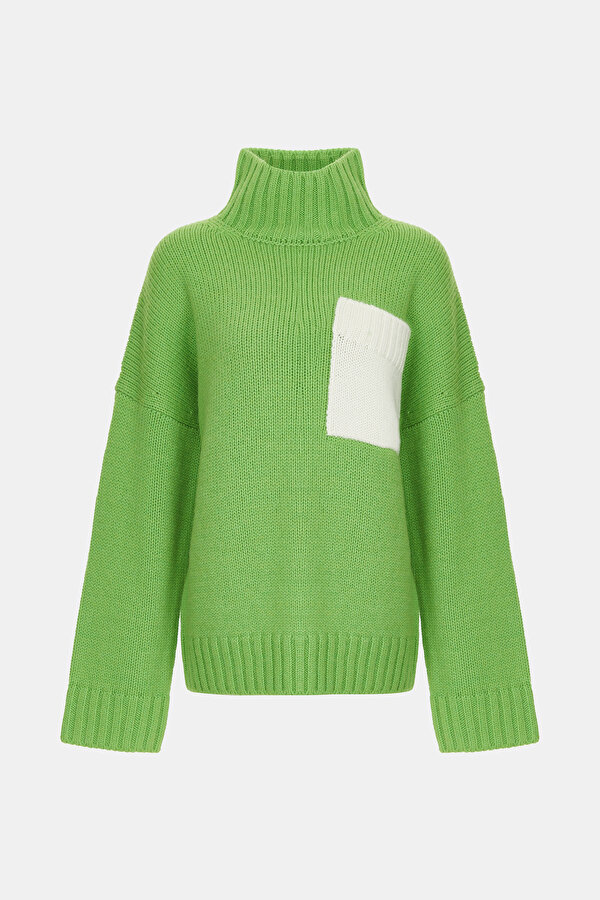 KNITWEAR