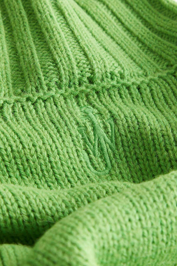 KNITWEAR 6