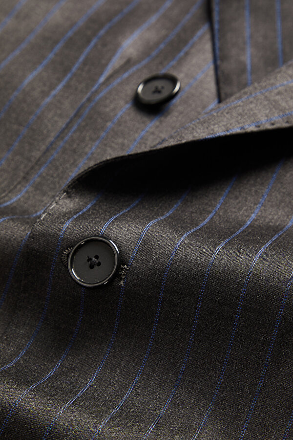 SMOKED SURPLICE NECKLINE (CROSS-OVER NECKLINE) WOOL/CASHMERE SUIT 11