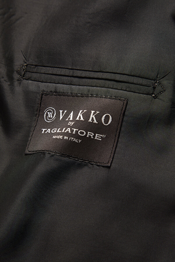 SMOKED SURPLICE NECKLINE (CROSS-OVER NECKLINE) WOOL/CASHMERE SUIT 12