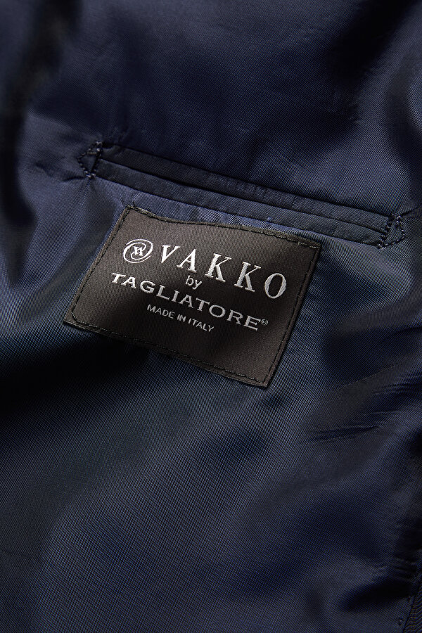 NAVY BLUE SURPLICE NECKLINE (CROSS-OVER NECKLINE) WOOL/CASHMERE SUIT 6