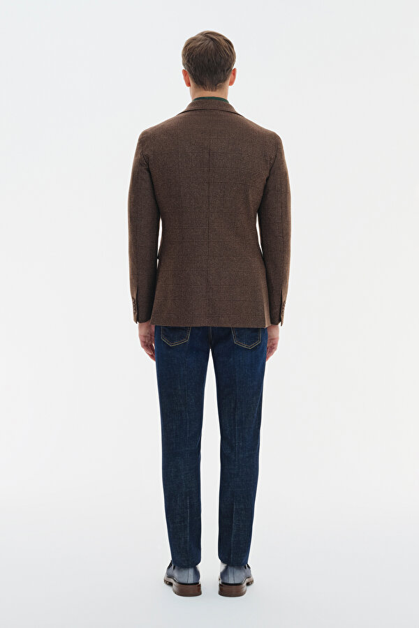 BROWN JACKET 2