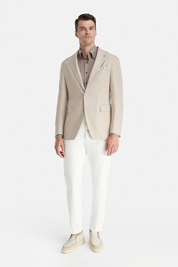 BEIGE JACKET