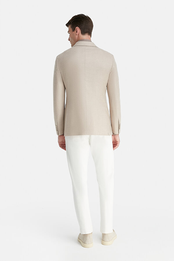 BEIGE JACKET 2