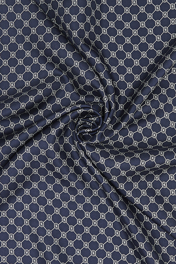 MONOGRAM DESENLİ İPEK ŞAL 2