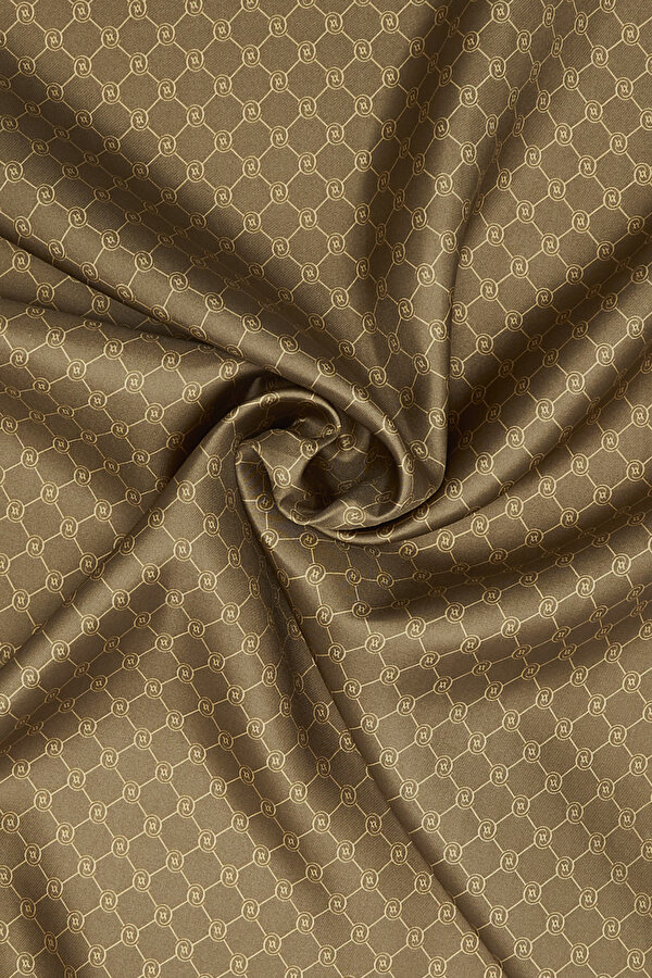 MONOGRAM DESENLİ İPEK ŞAL 2