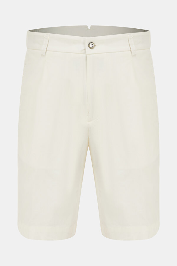 WHITE BERMUDA