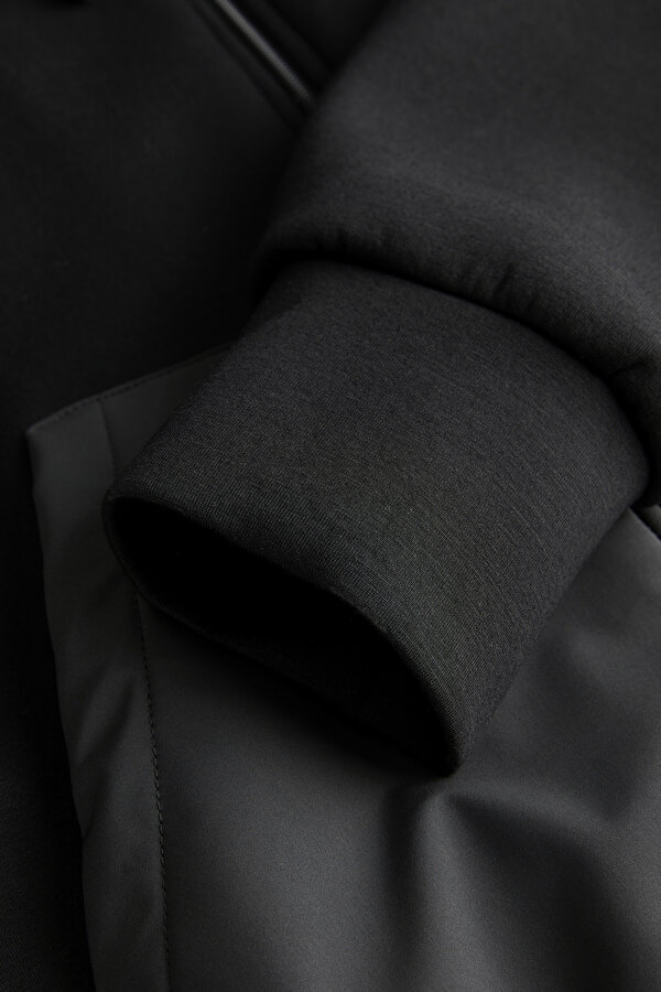 BLACK HOODIE SWEATSHIRT 6