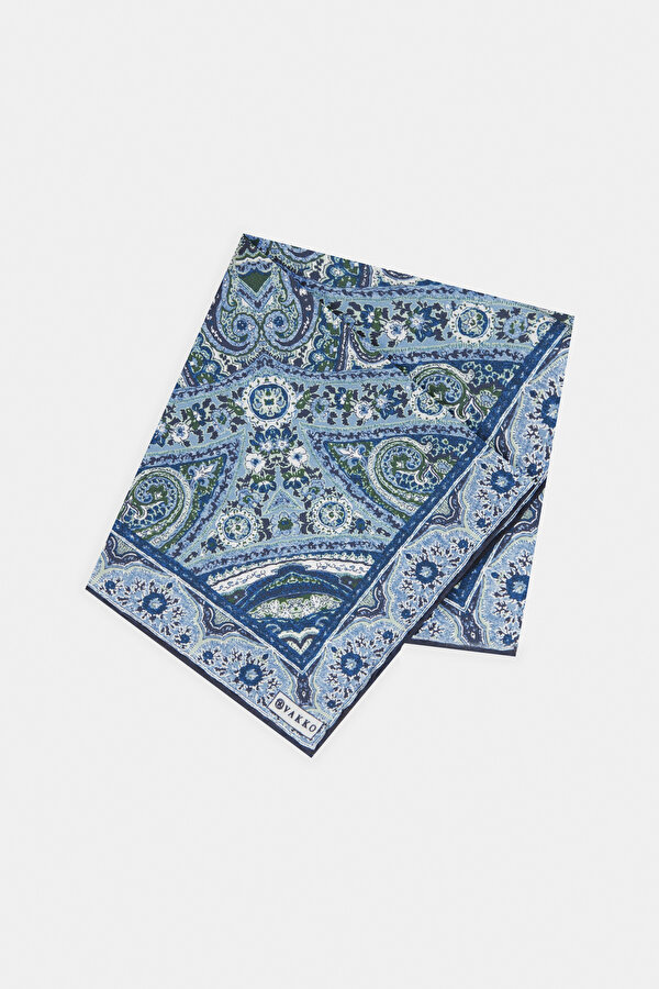 HANDKERCHIEF 2