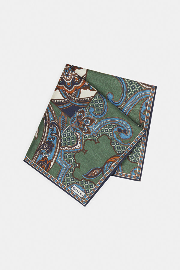 HANDKERCHIEF 2