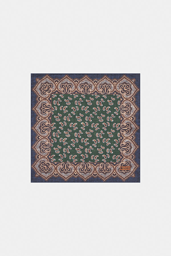 HANDKERCHIEF