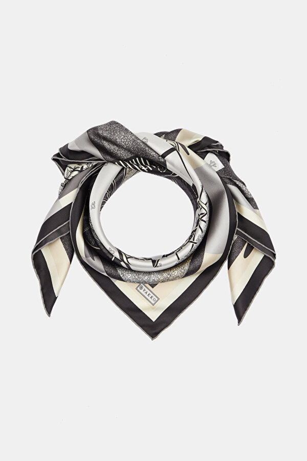 GREY OBJECT DESIGN TWILL SCARF 2